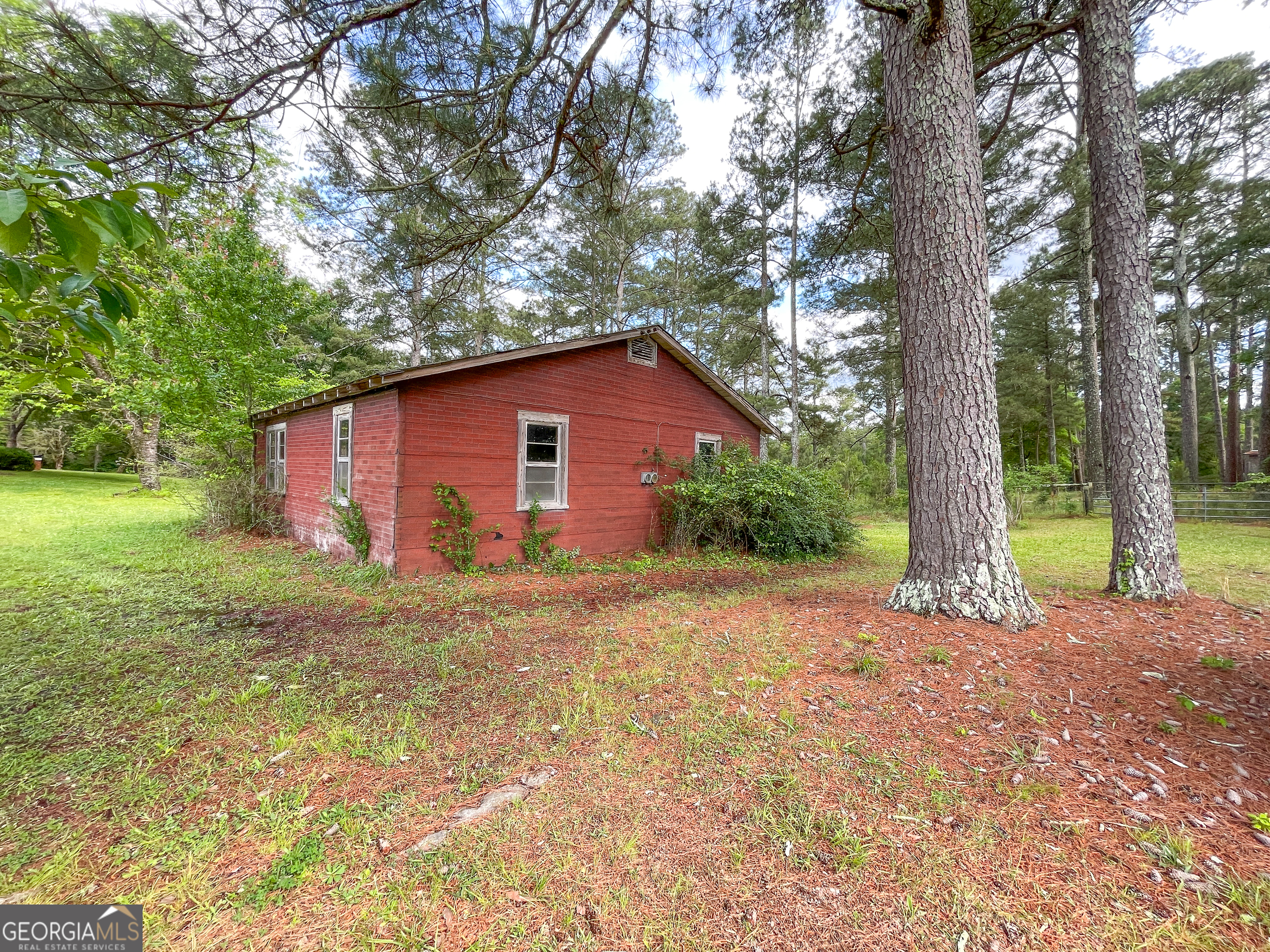 7517 Blacks Bluff Road Sw Property Photo 9