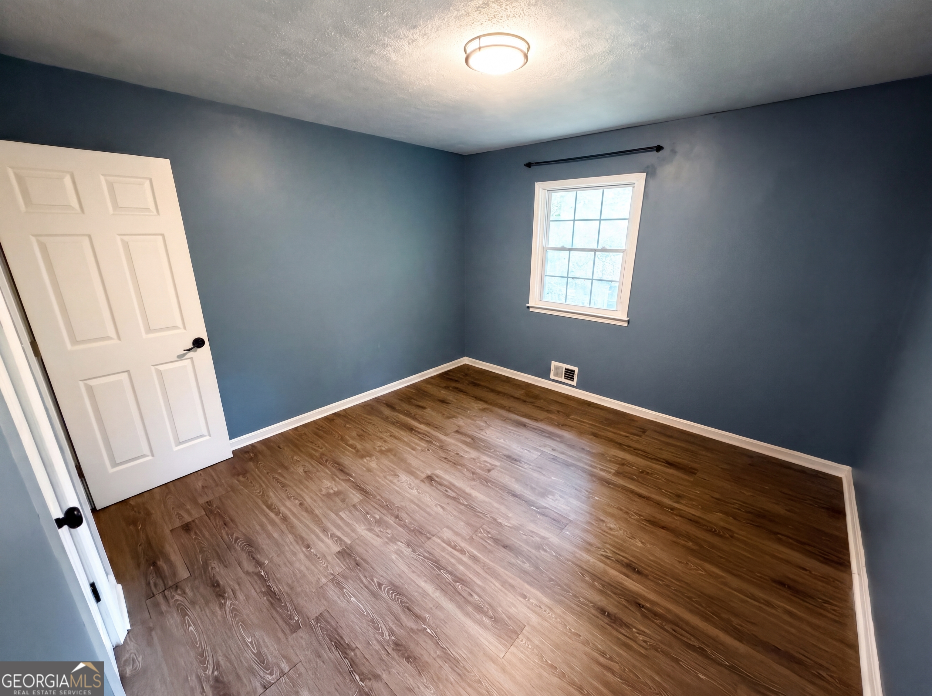 190 Stroud Drive Se Property Photo 12