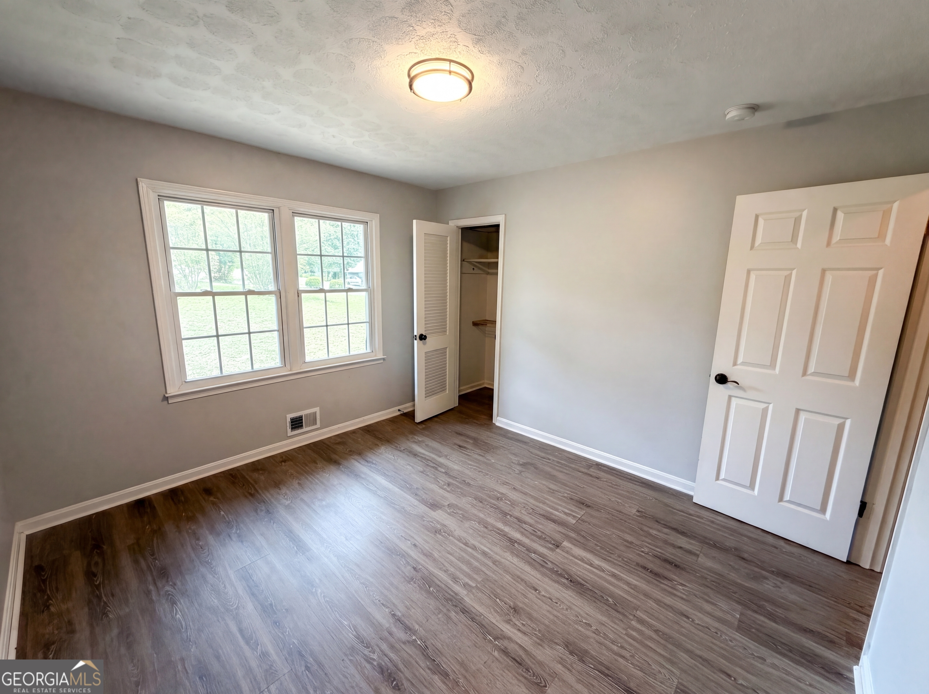 190 Stroud Drive Se Property Photo 16
