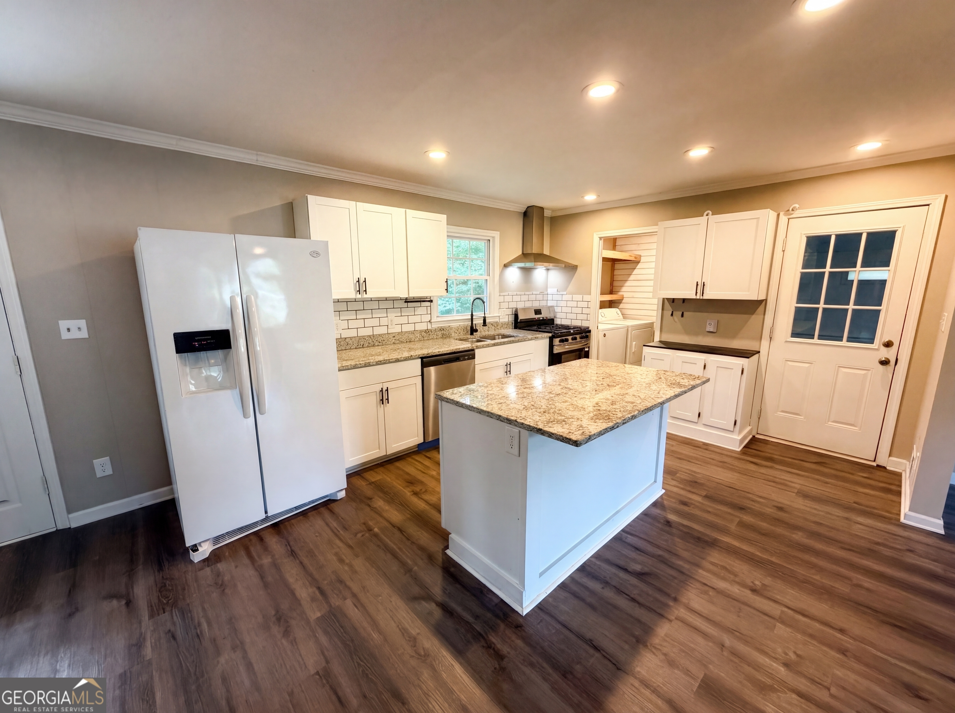 190 Stroud Drive Se Property Photo 23