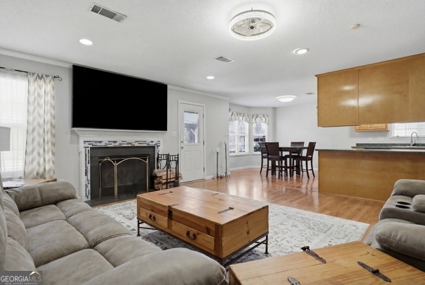 1048 Philema Road Property Photo 4
