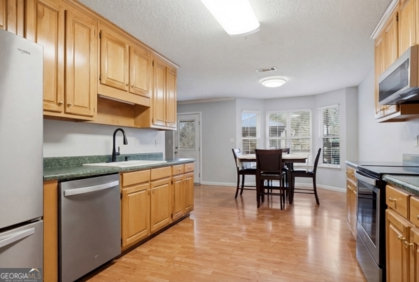 1048 Philema Road Property Photo 7