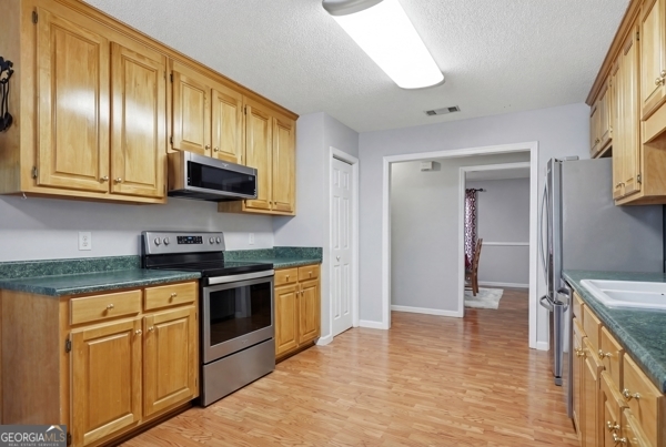 1048 Philema Road Property Photo 8