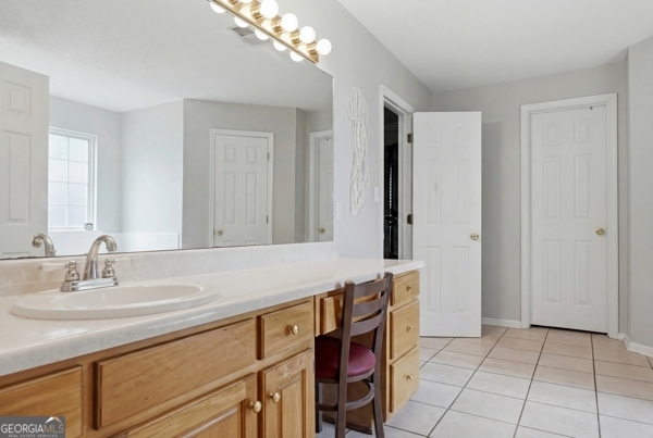 1048 Philema Road Property Photo 13