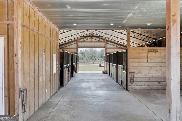 1048 Philema Road Property Photo 31