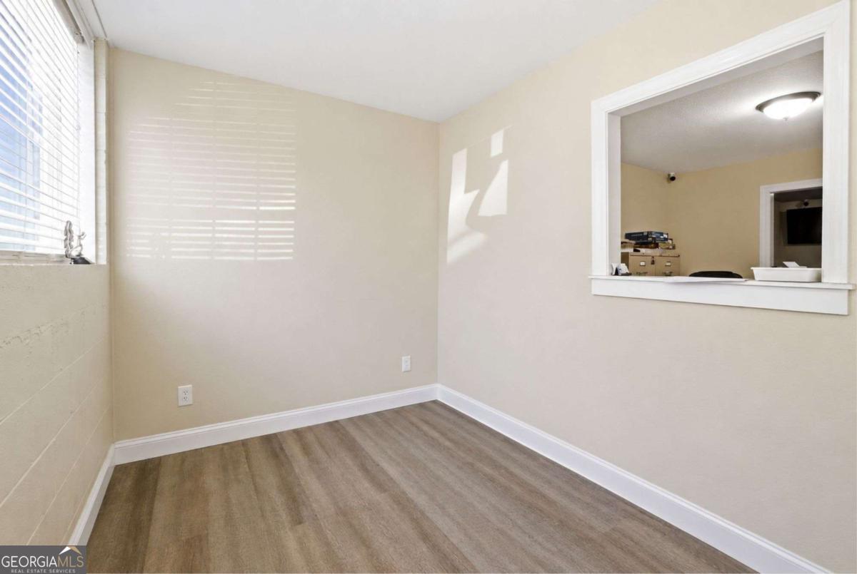 1693 52 Alt Highway Property Photo 5