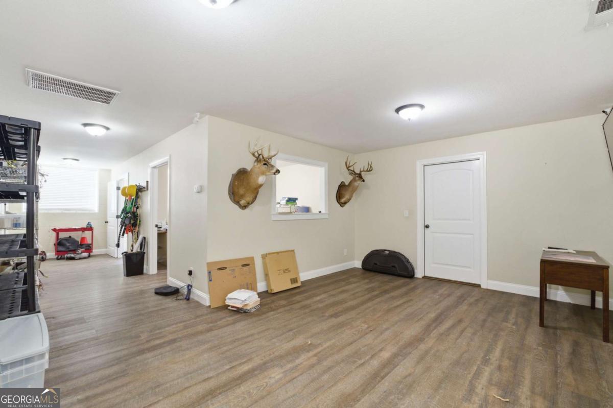1693 52 Alt Highway Property Photo 7