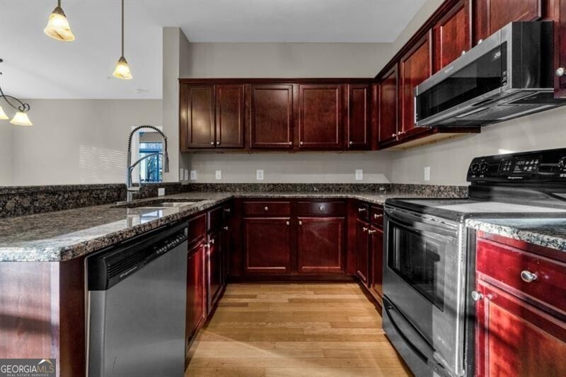 2230 Cheshire Bridge Road # 412 Property Photo 8