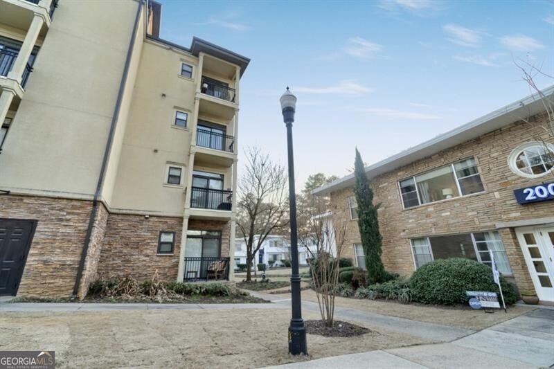 2230 Cheshire Bridge Road # 412 Property Photo 32