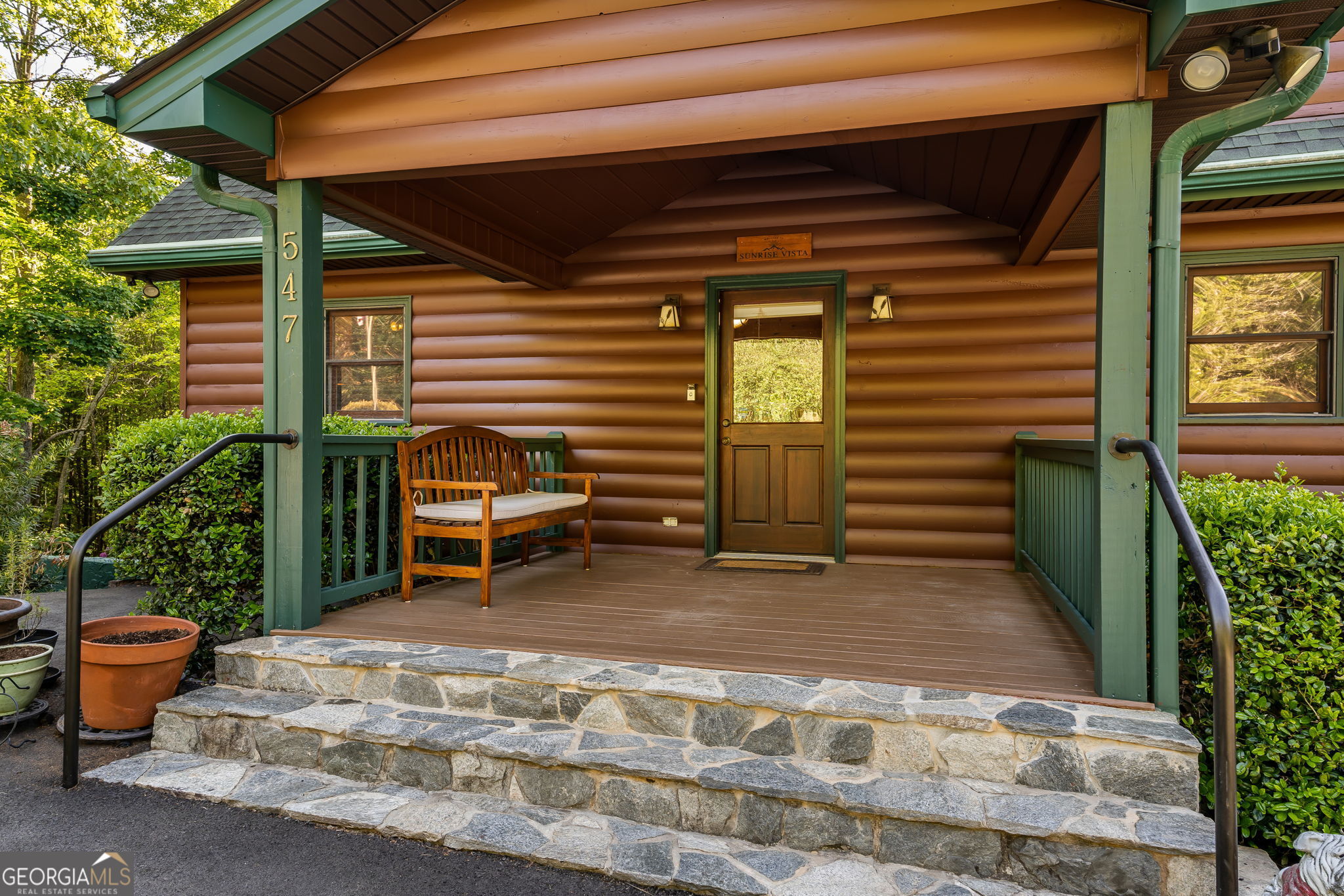 547 Echo Road Property Photo 3