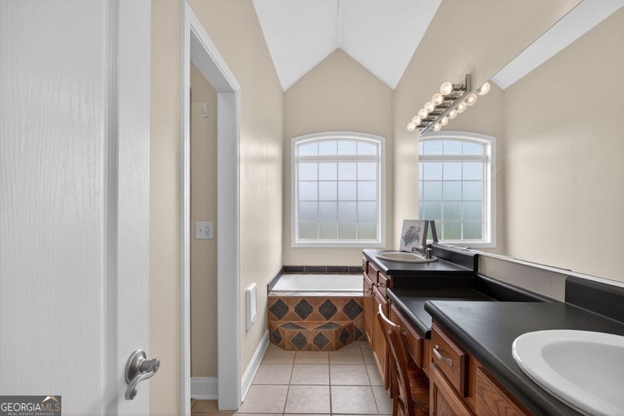 15 Fast Lane Property Photo 5