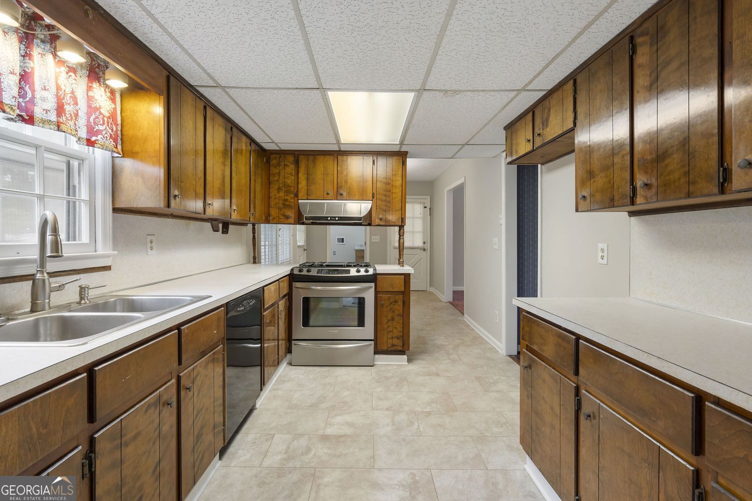 4200 Glenn Street Property Photo 16