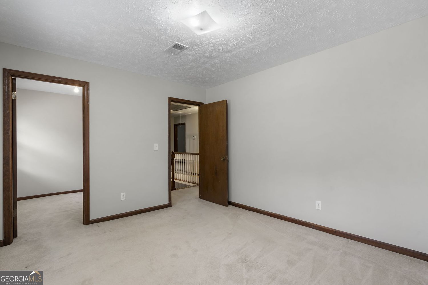 4200 Glenn Street Property Photo 28