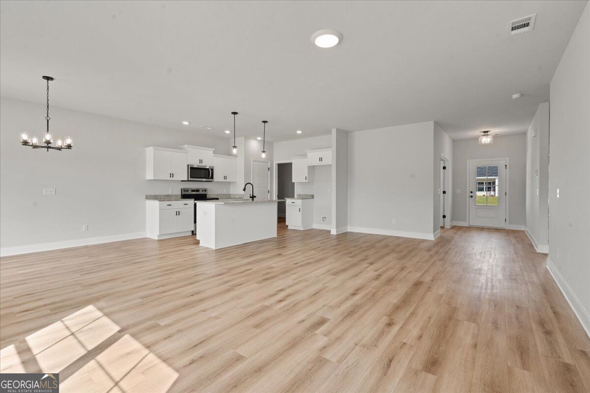 205 Palmetto Loop Property Photo 10