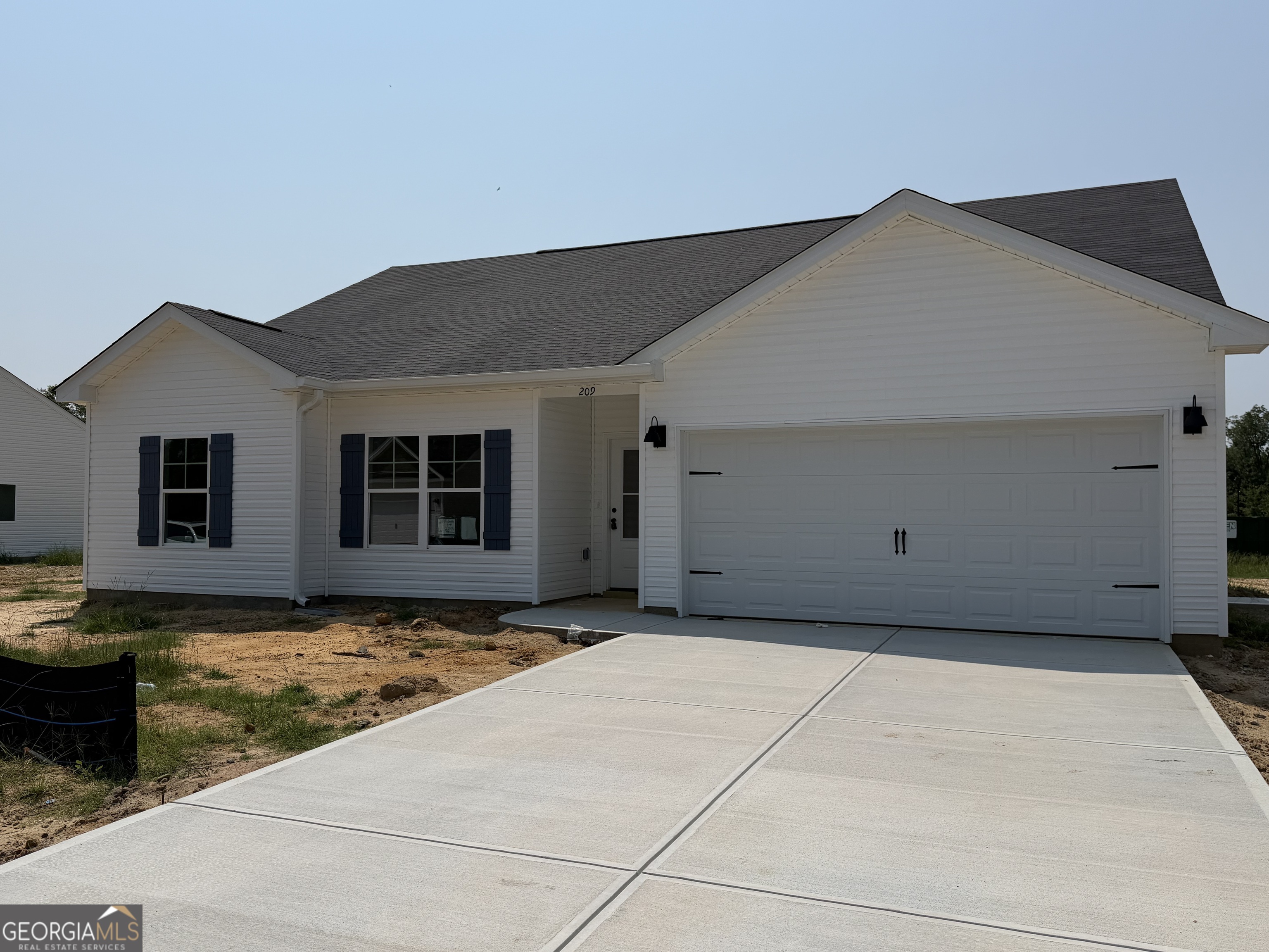 209 Palmetto Loop Property Photo 1