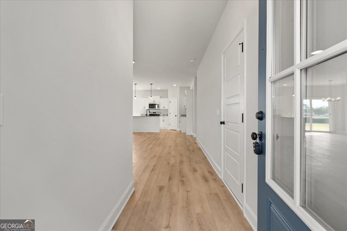 209 Palmetto Loop Property Photo 3