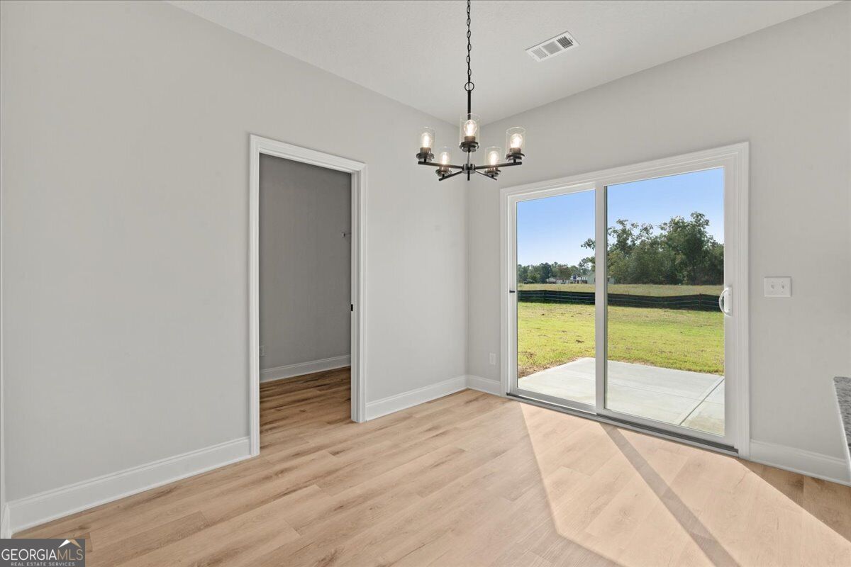 209 Palmetto Loop Property Photo 12