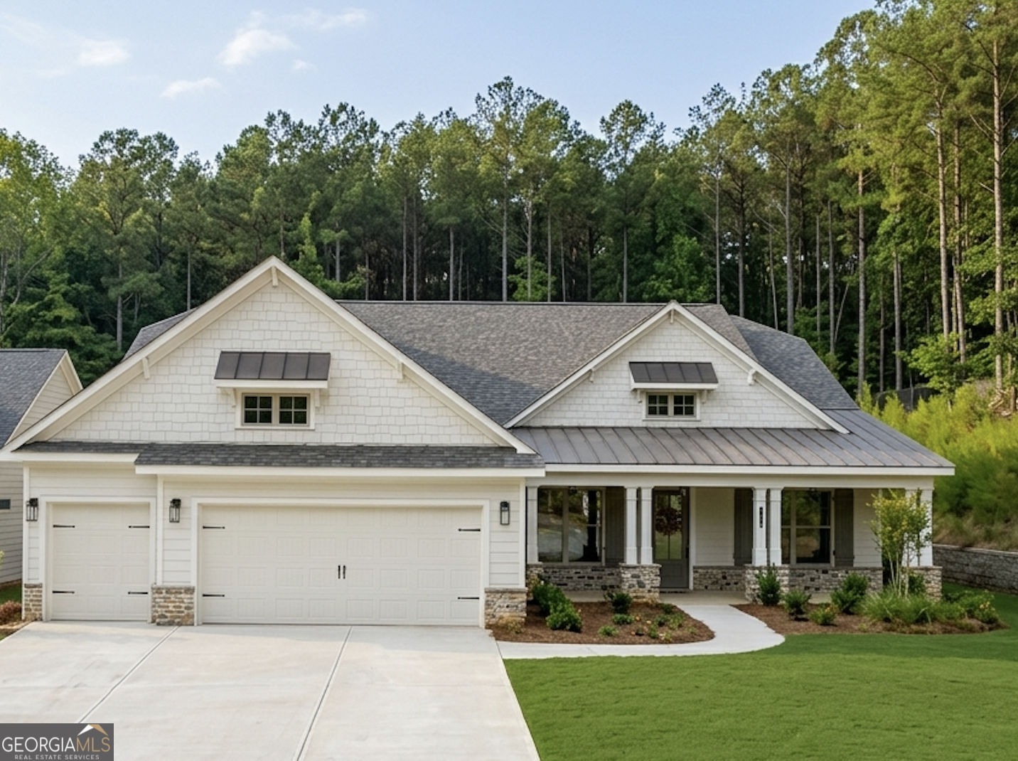 652 Highgrove Circle Property Photo 1