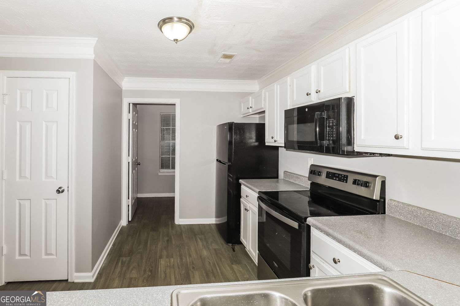 11235 James Madison Drive Property Photo 10