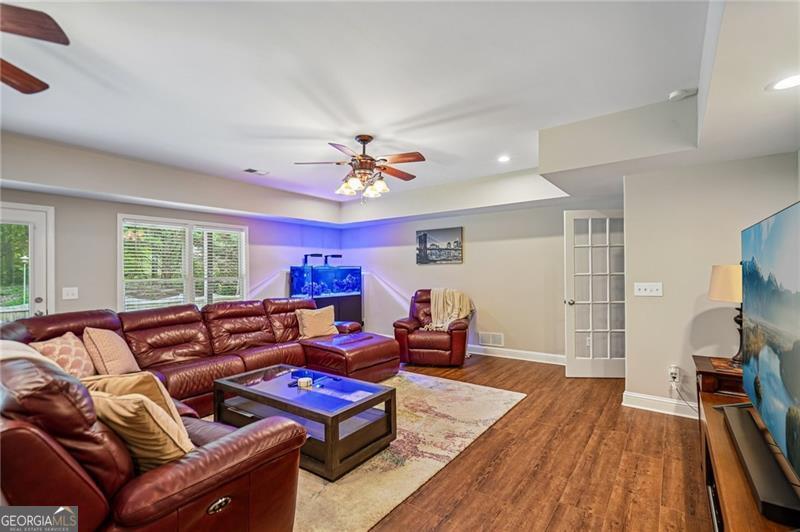 2919 Hidden Falls Drive Property Photo 41