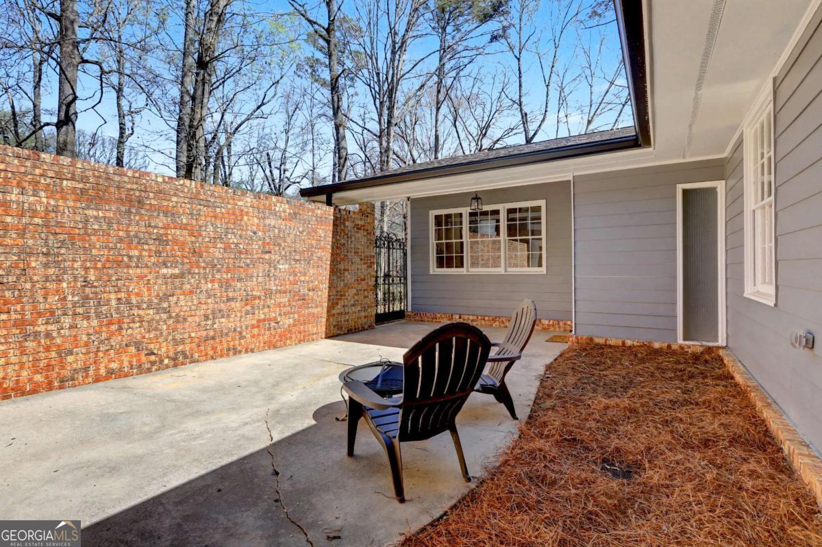 5213 Oxbow Road Property Photo 9