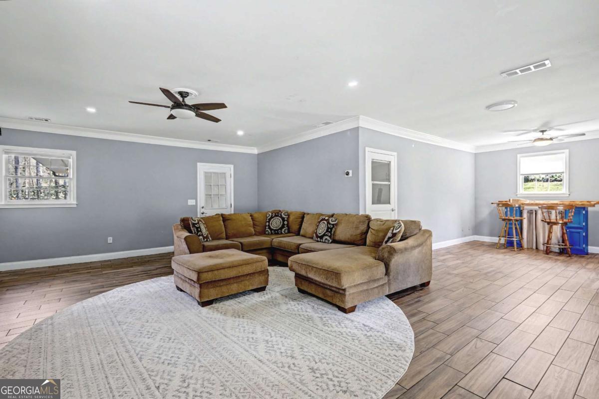 5213 Oxbow Road Property Photo 33