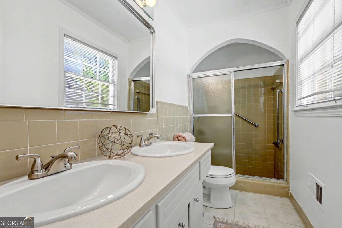 5213 Oxbow Road Property Photo 39
