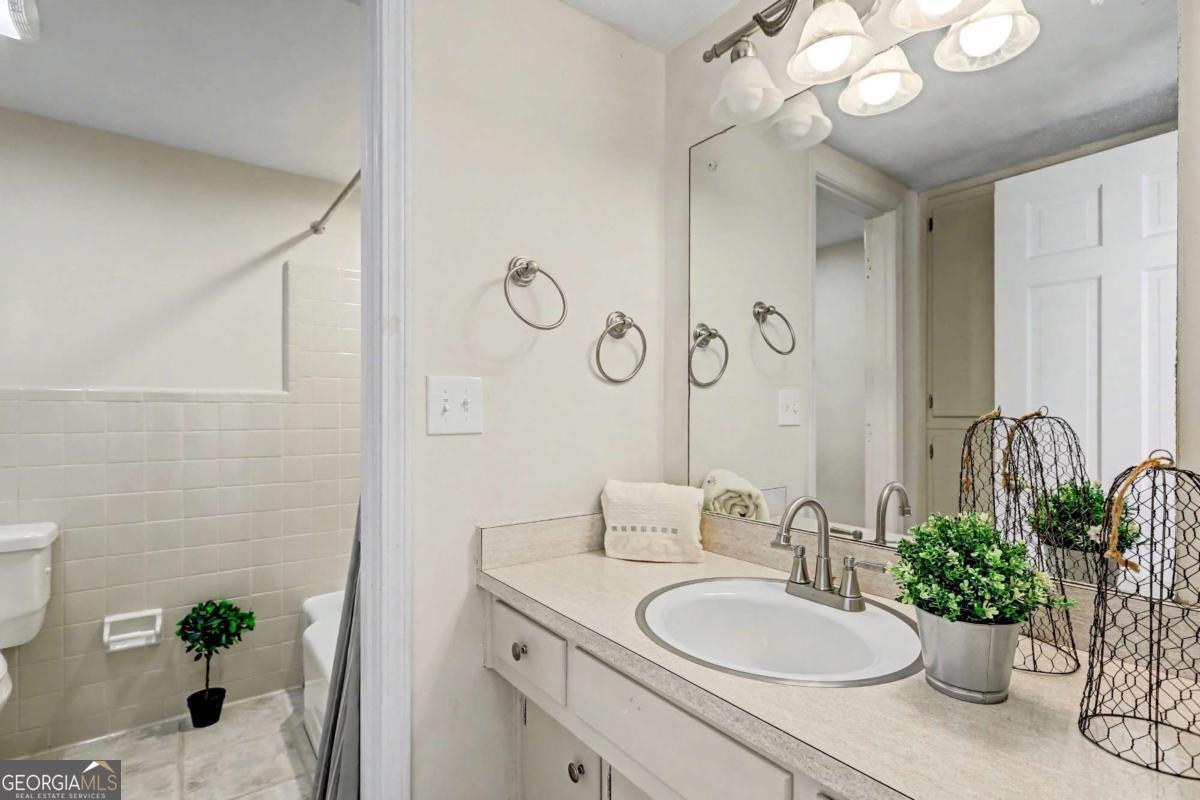 5213 Oxbow Road Property Photo 44