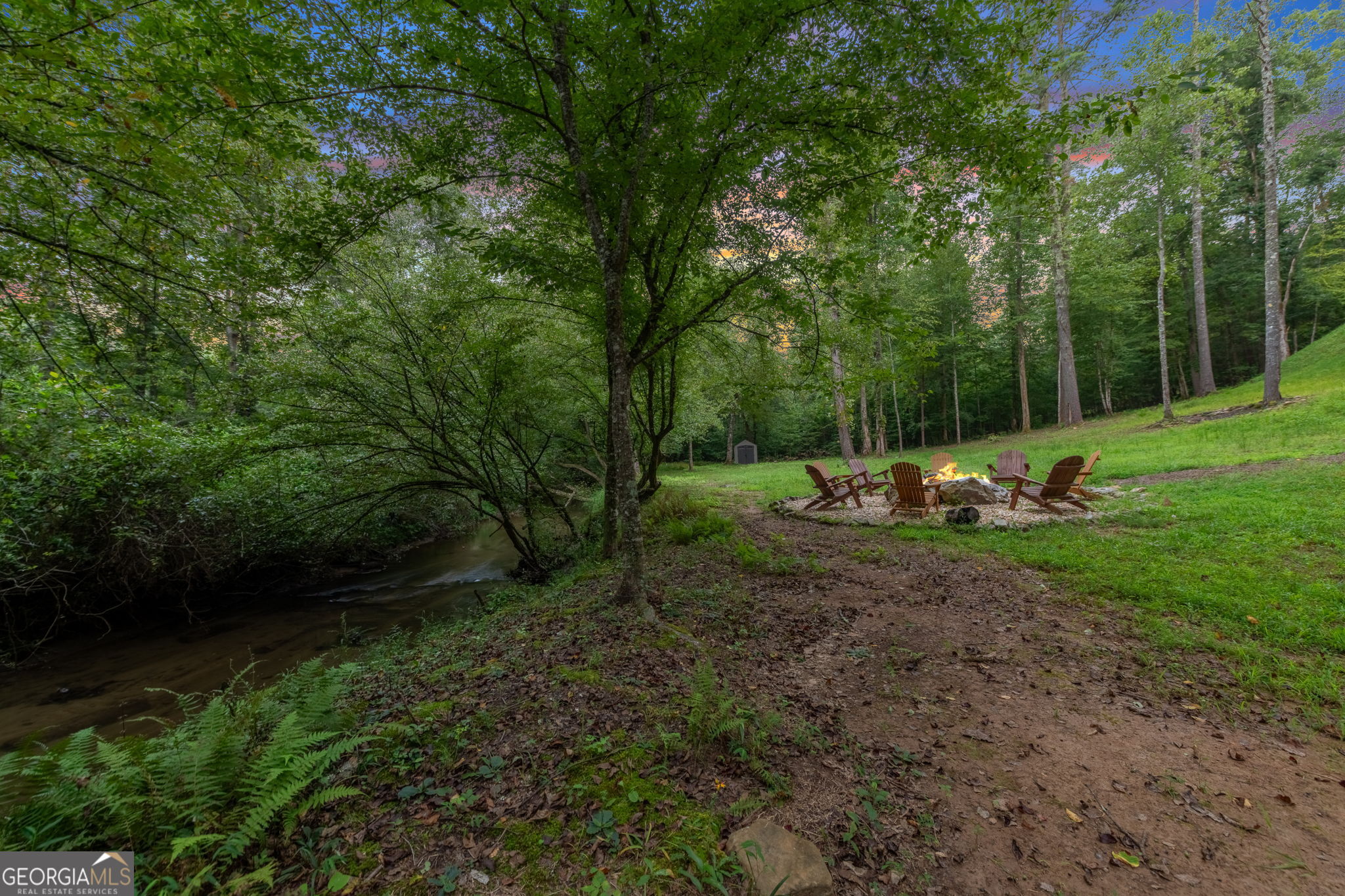 215 Twin Creeks Property Photo 29