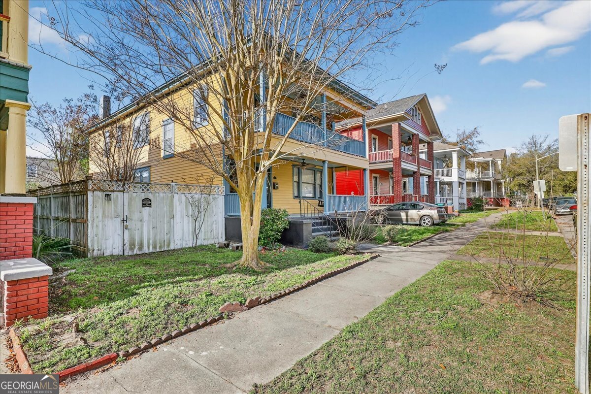 515 E Duffy Street Property Photo 61