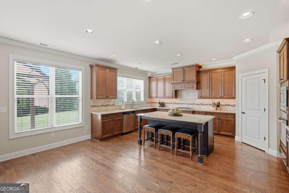 1884 Granite Hill Court Property Photo 19