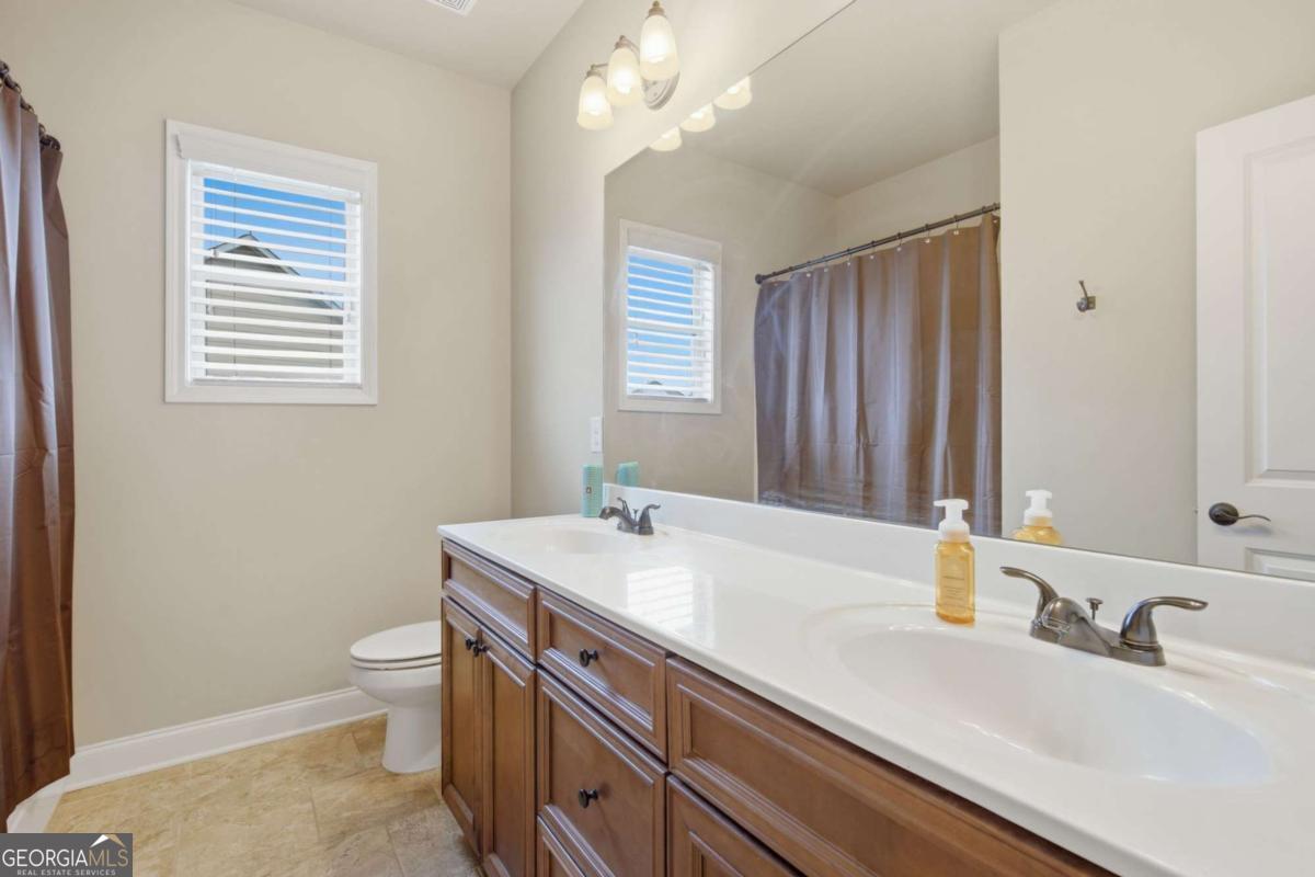 1884 Granite Hill Court Property Photo 28