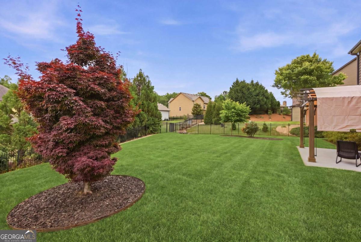 1884 Granite Hill Court Property Photo 31