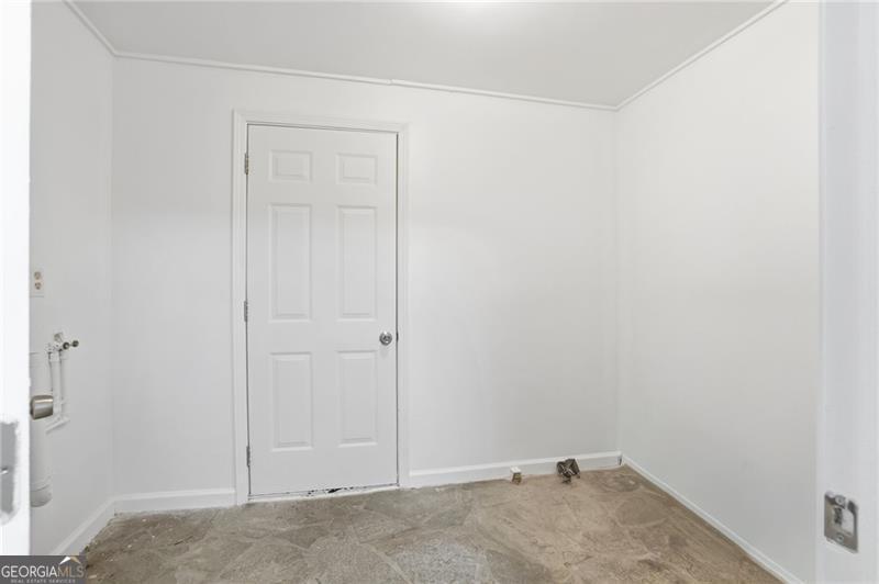5160 Ellen Street Property Photo 15