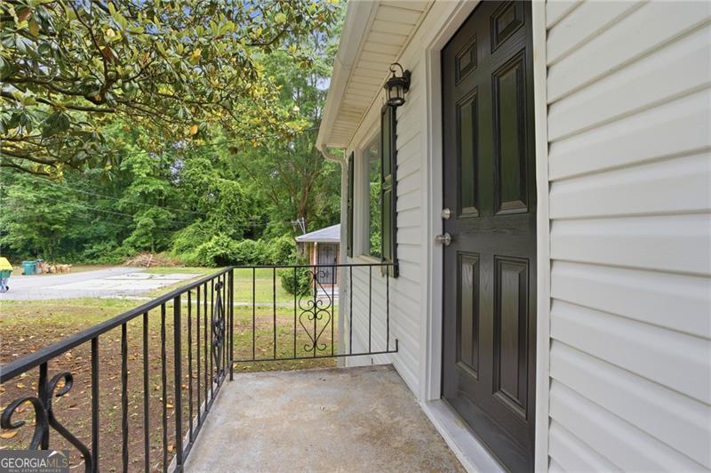 5160 Ellen Street Property Photo 21