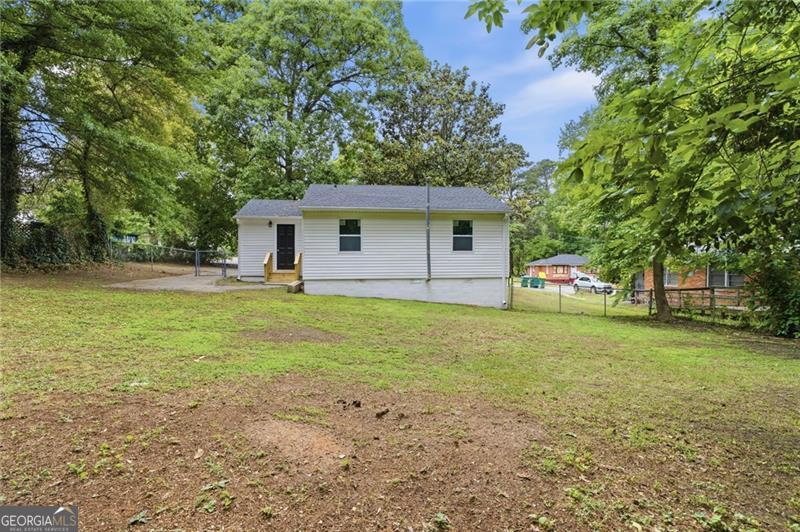 5160 Ellen Street Property Photo 23