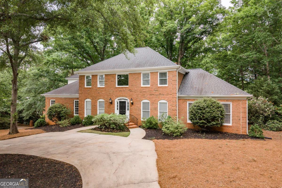 250 Benjamin Drive Property Photo 1