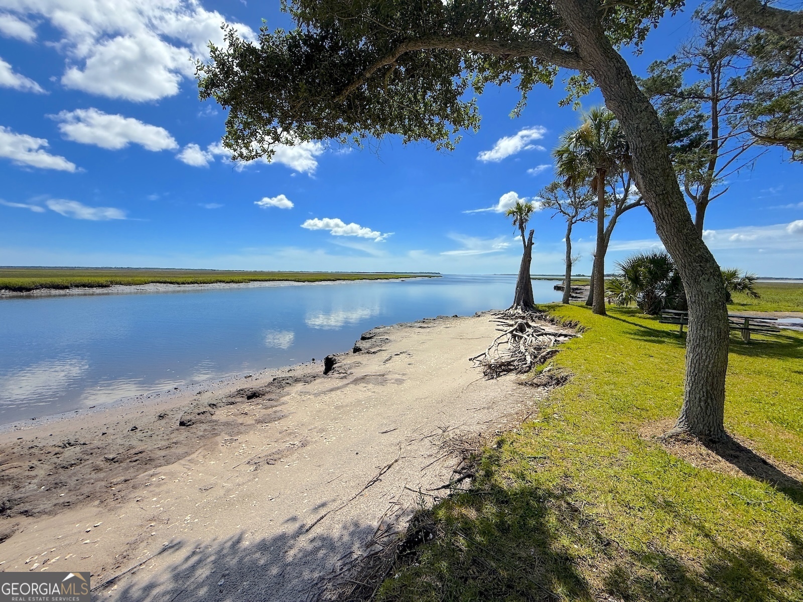 307 Cumberland Harbour Boulevard Property Photo 12