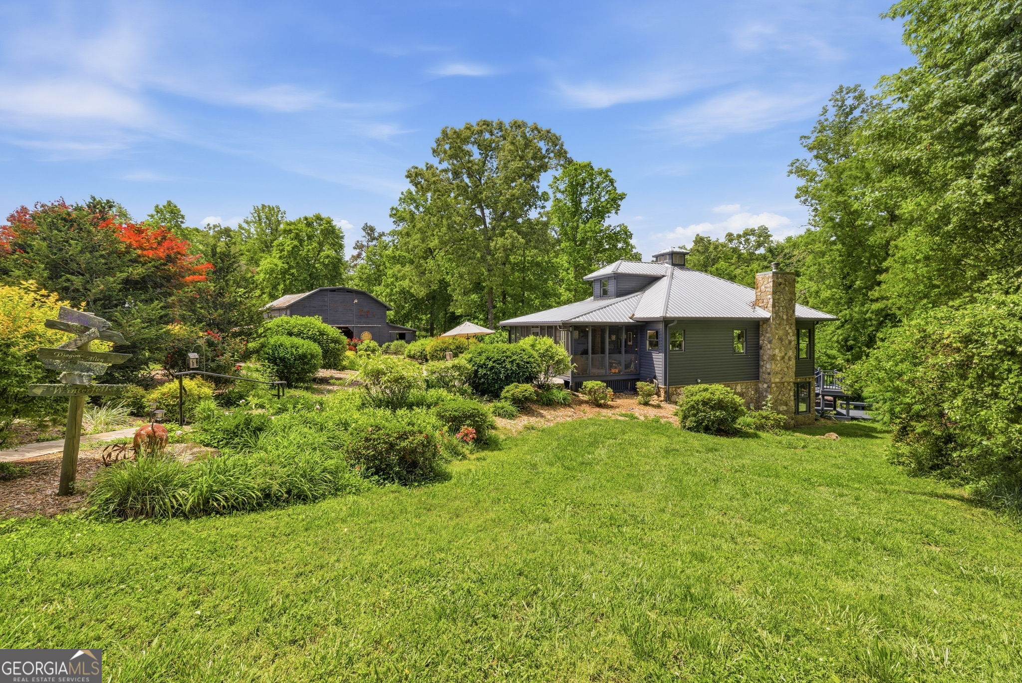 5134 Highway 17 Property Photo 1