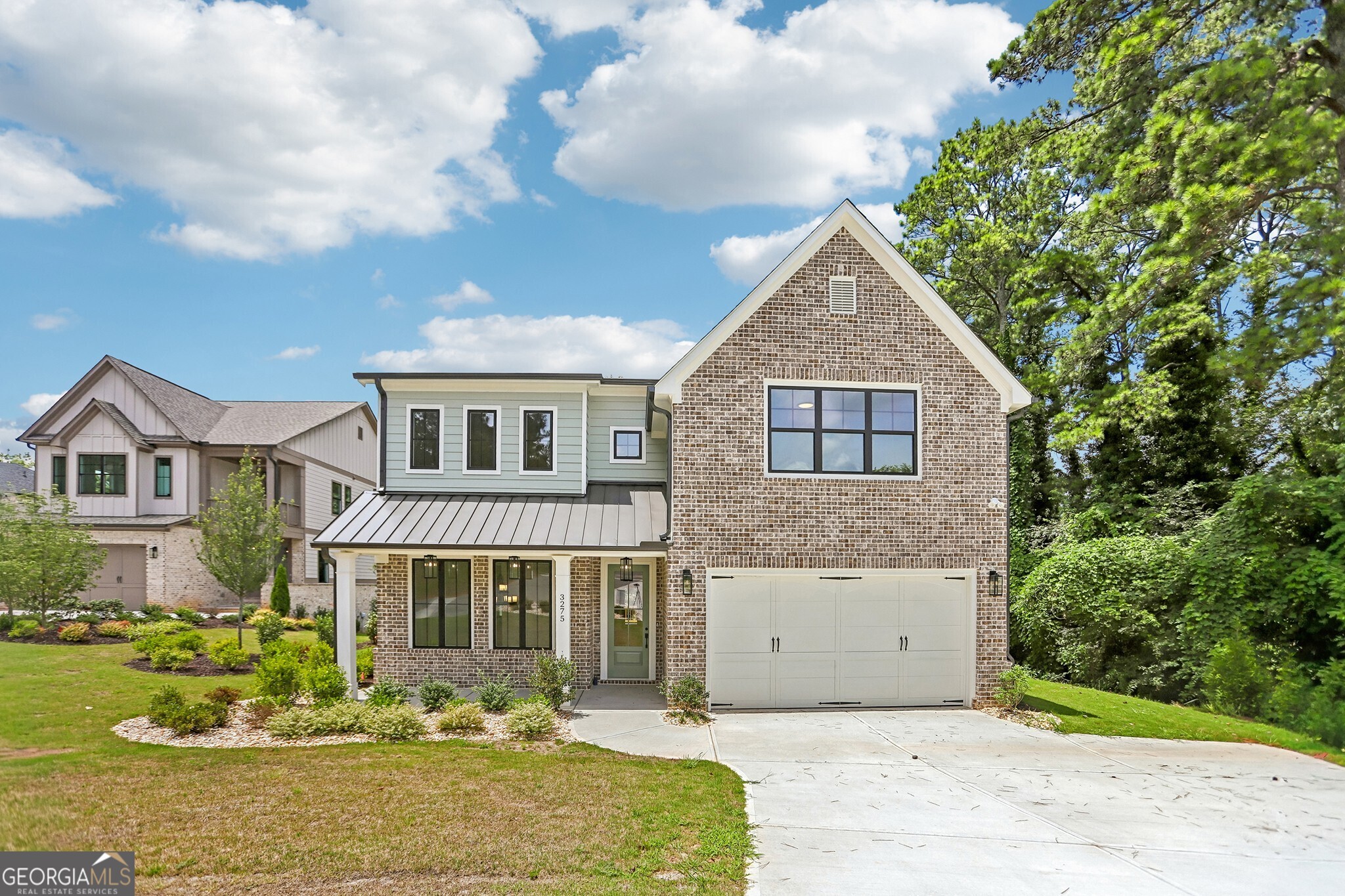 3275 Hilltop Circle Property Photo 1