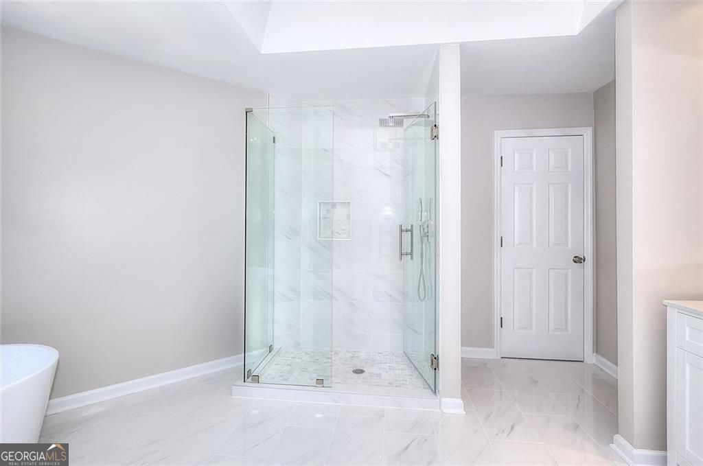 10590 Stonepoint Place Property Photo 31