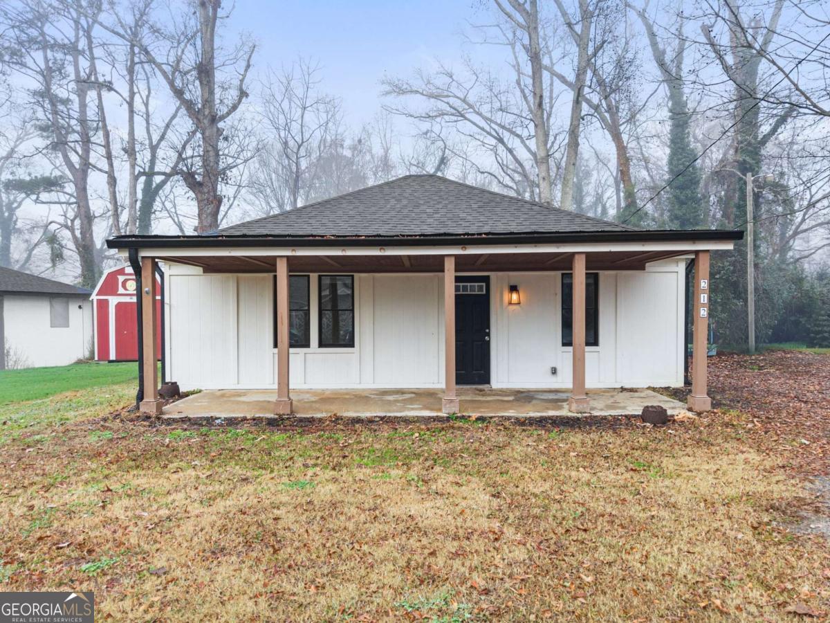 212 Walker Drive Property Photo 1