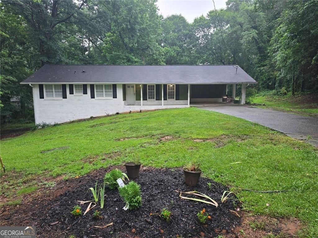 2826 Manor Court Property Photo 1