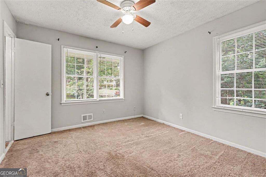 2826 Manor Court Property Photo 20
