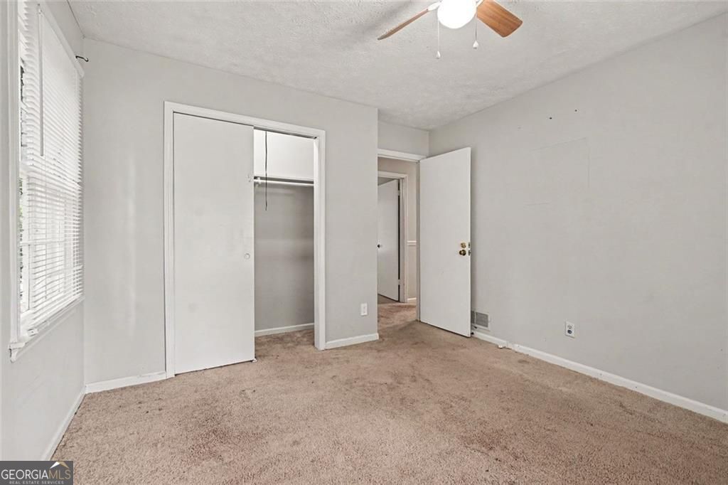 2826 Manor Court Property Photo 22