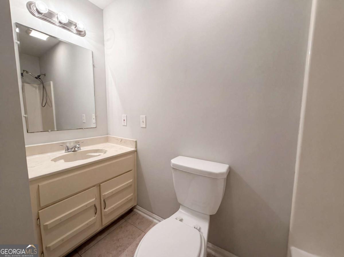 241 Daniel Road Property Photo 16