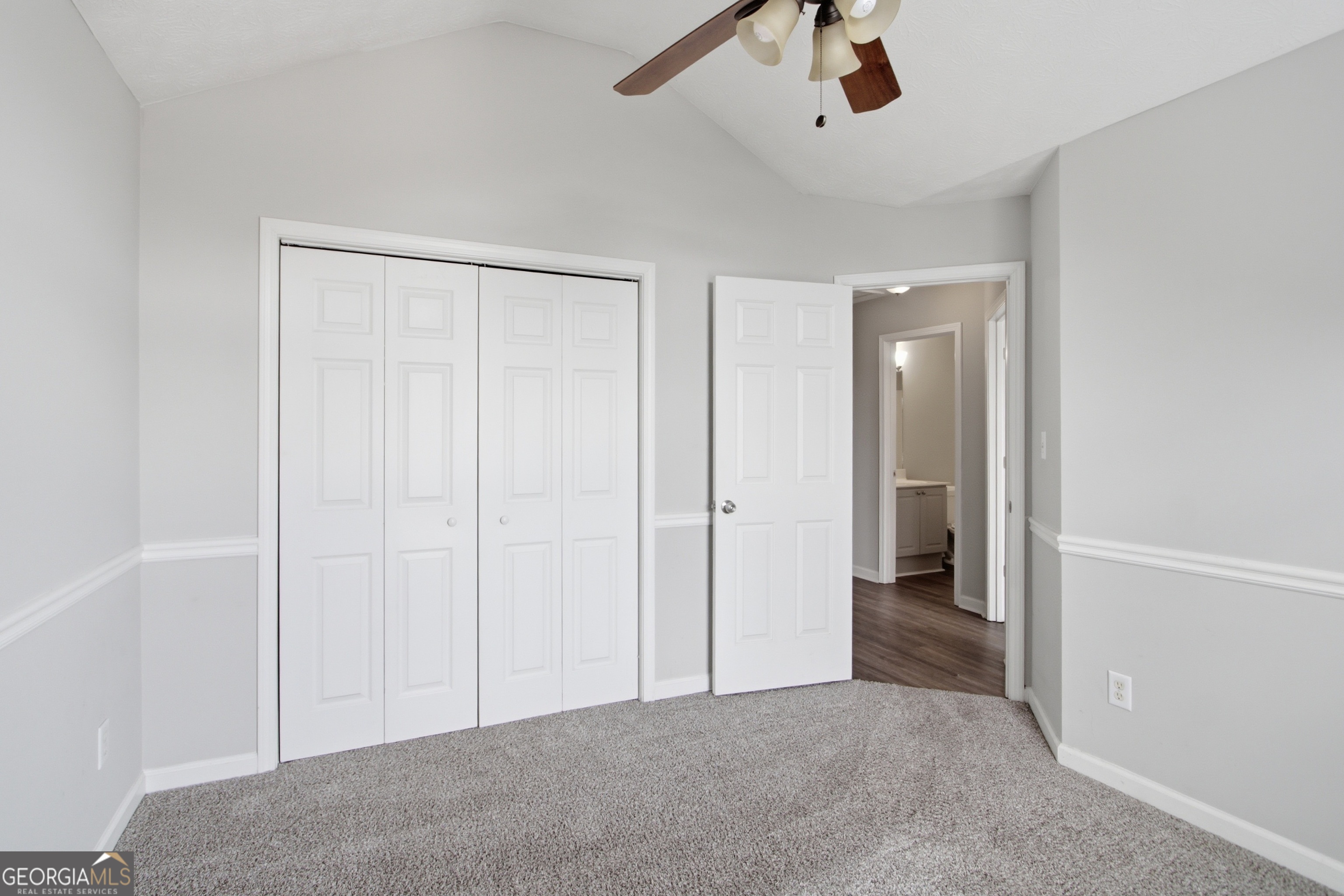 149 Valleyside Drive S Property Photo 23