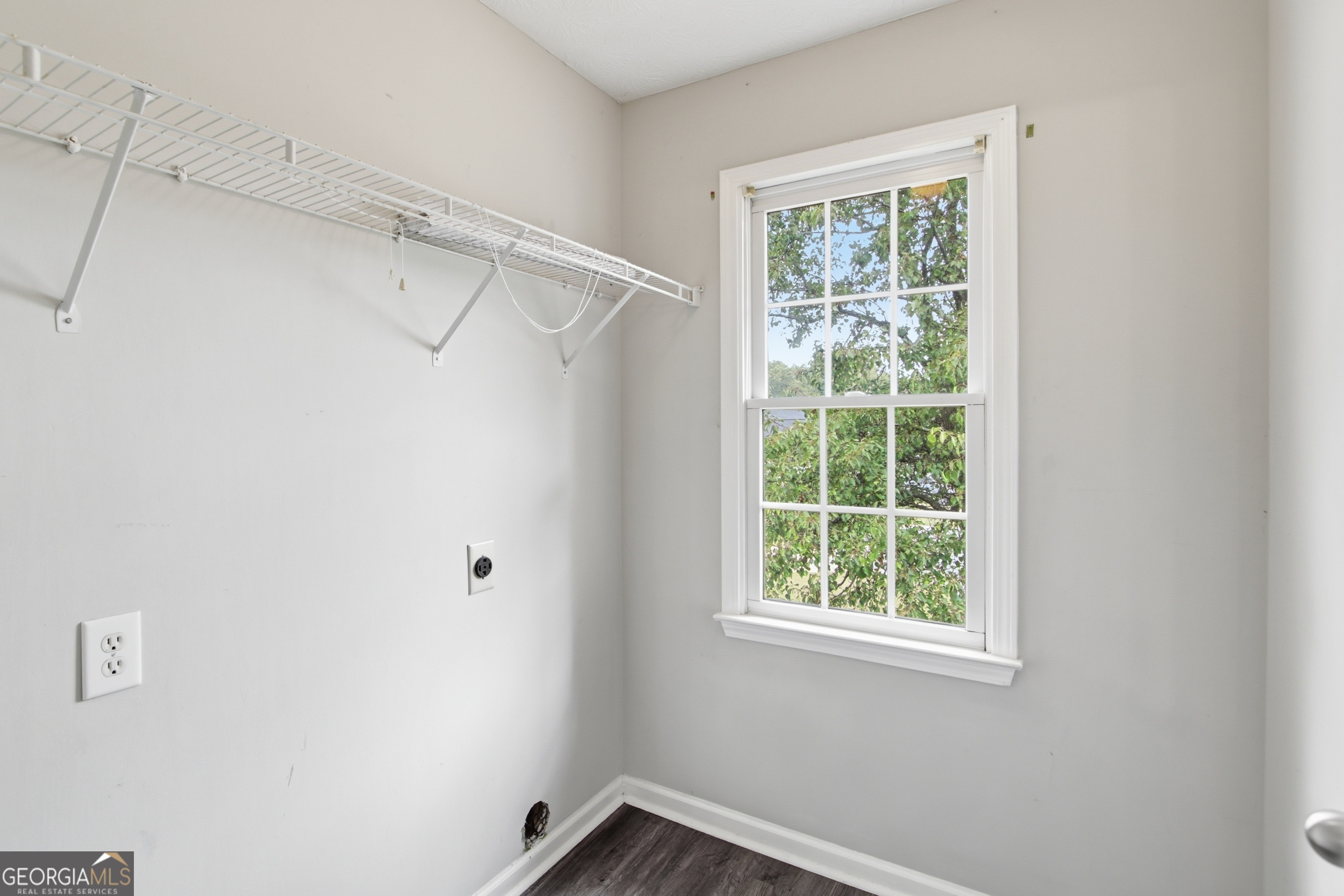 149 Valleyside Drive S Property Photo 25