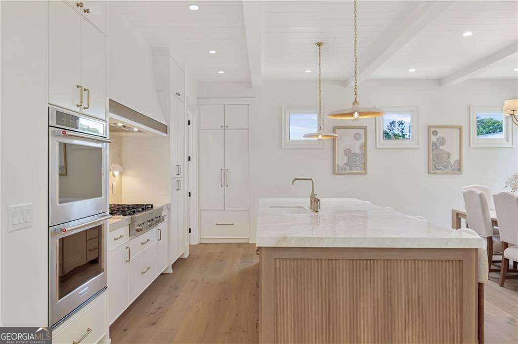 10908 Woodstock Road Property Photo 12