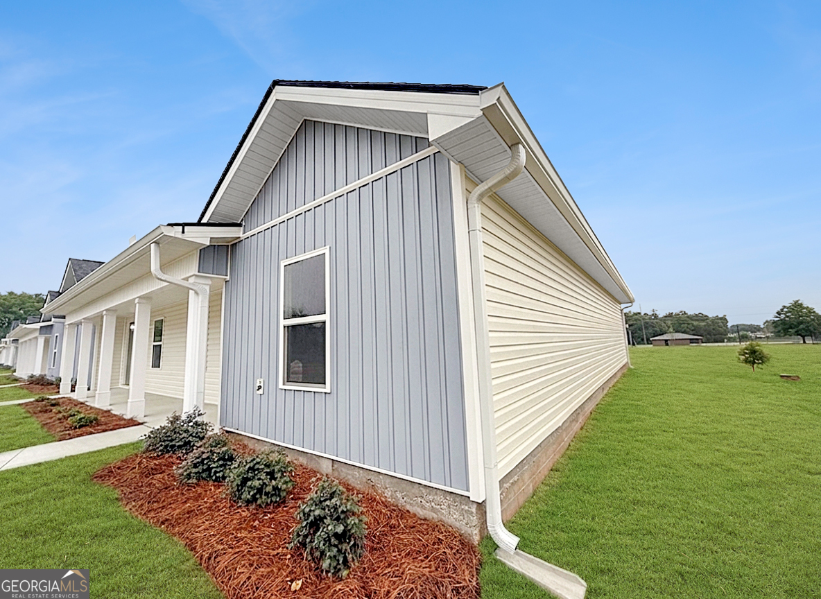 311 Airman Boulevard Property Photo 2